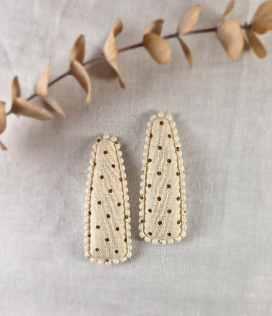 Snap Hair Clip - Padded Triangle - Cream with Tan dots