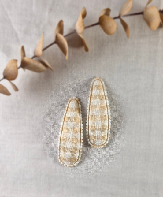 Snap Hair Clip - Padded Triangle - White and Beige Gingham