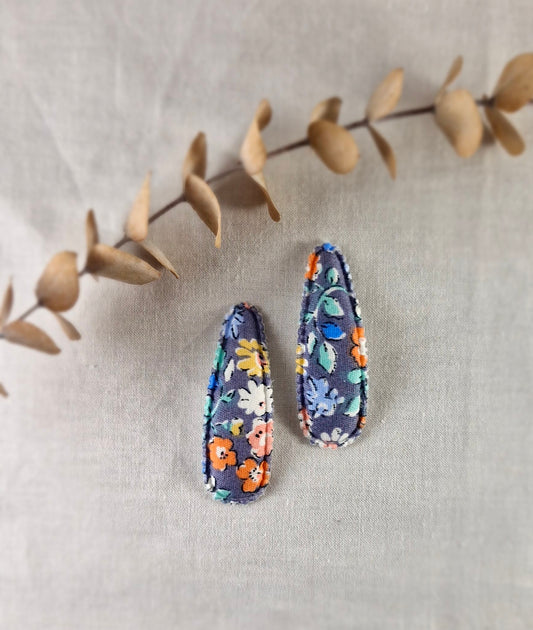 Snap Hair Clip - Padded Triangle - Grey with Multicolour Floral