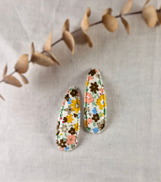 Snap Hair Clip - Padded Triangle - White with Multicoloured Floral